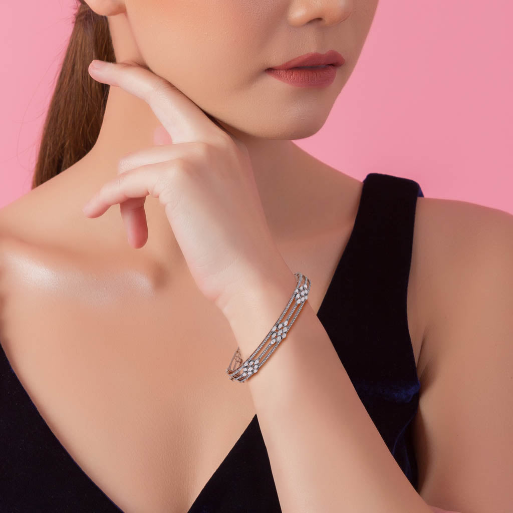 18k Real Diamond Bracelet JGS-2312-09323